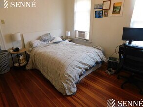 26 Sycamore St, Unit 3 in Somerville, MA - Building Photo - Building Photo