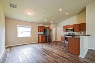 3722 Ricky Ln in St. Cloud, FL - Building Photo - Building Photo