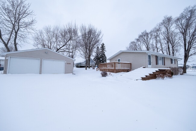 property at 408 Edgar Pl