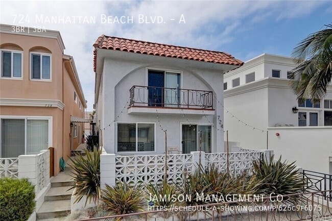 property at 724 Manhattan Beach Blvd