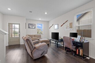 753 Long Run in Liberty Hill, TX - Building Photo - Building Photo