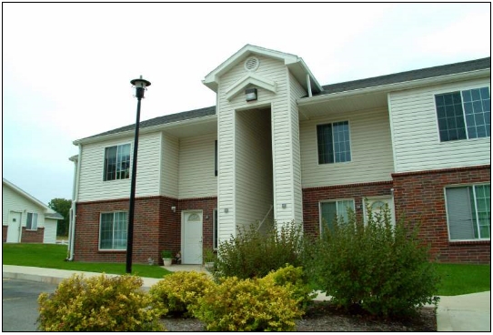 Hawthorne Village Apartments in Warrenton, MO - Foto de edificio - Building Photo