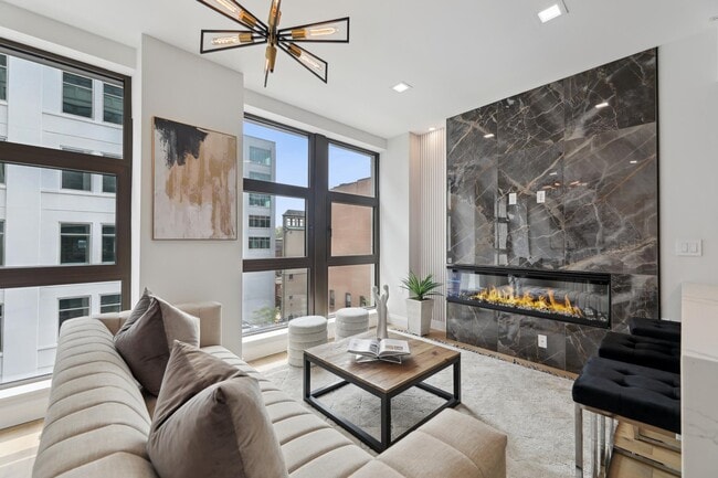 property at 72 York St