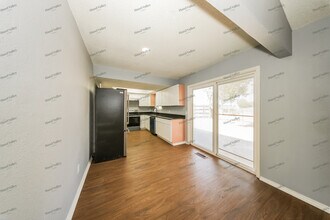 609 SW 21st St in Moore, OK - Building Photo - Building Photo