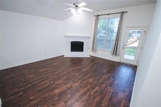 4616 Daisy Leaf Dr in Fort Worth, TX - Building Photo - Building Photo