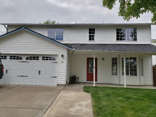 property at 770 Hyacinth St