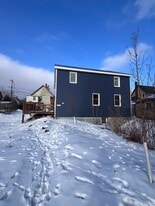 507 6th Ave in Two Harbors, MN - Building Photo