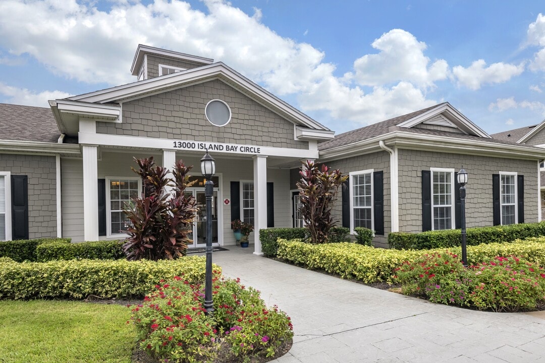 Hatteras Sound Apartment Homes in Sanford, FL - Foto de edificio