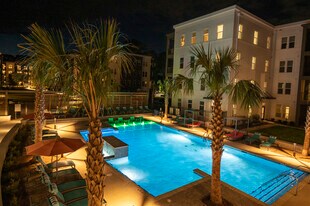 Founders Yard in Charleston, SC - Building Photo