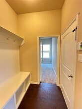 2010 Sorrento Ln in Lewisville, TX - Foto de edificio - Building Photo