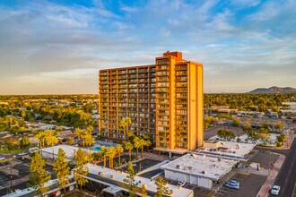 Landmark in Phoenix, AZ - Building Photo - Building Photo