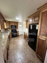 1470 S 240 E in Orem, UT - Building Photo - Building Photo