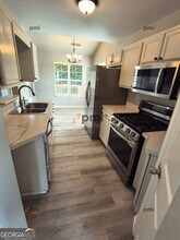 194 Saddleview Trail in Riverdale, GA - Building Photo - Building Photo