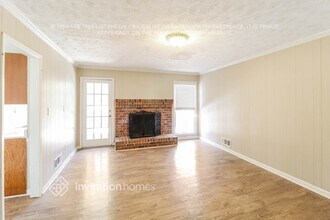 1265 Seven Springs Cir NE in Marietta, GA - Building Photo - Building Photo