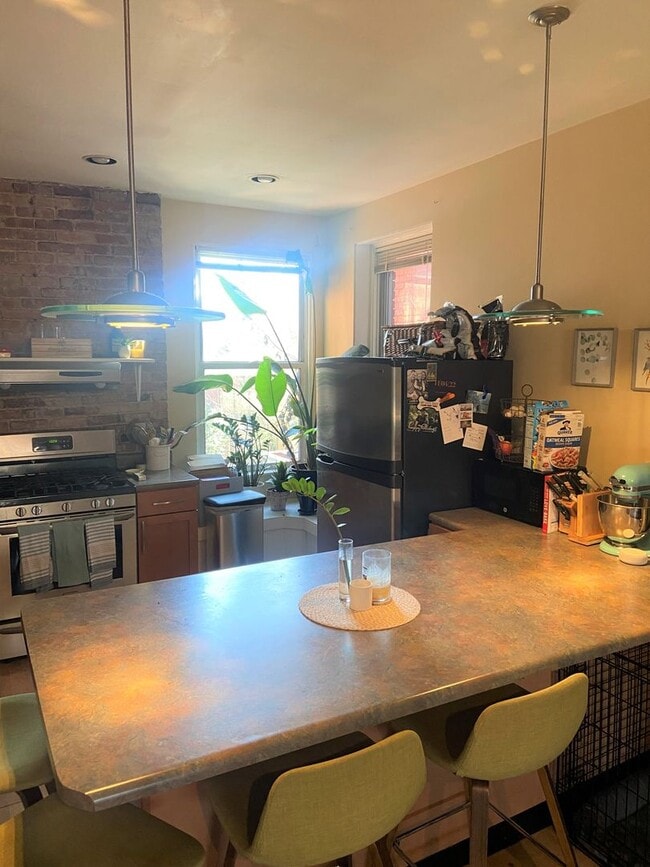 655 Maryland Ave in Pittsburgh, PA - Building Photo - Building Photo