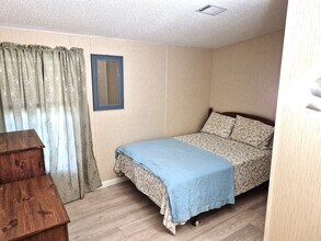 4995 Spiral Way in St. Cloud, FL - Building Photo - Building Photo