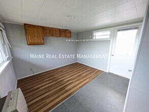 18 Main Rd, Unit 10 in Holden, ME - Building Photo - Building Photo