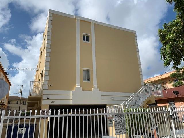 property at 928 SW 3rd St