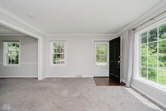 4702 Rookwood Ave in Indianapolis, IN - Foto de edificio - Building Photo