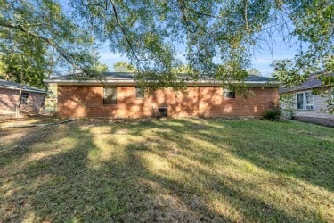 247 Grove St in West Point, MS - Building Photo - Building Photo