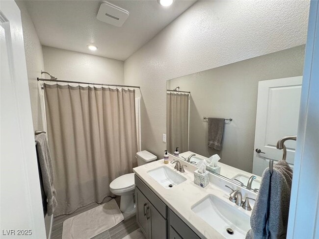 property at 11841 Dragontail Peak Ave