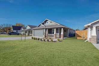 115 E Latimer St in Tulsa, OK - Building Photo - Building Photo