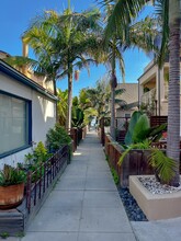 815 Salem Ct in San Diego, CA - Foto de edificio - Building Photo