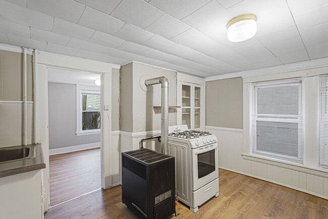 property at 10 1/2 Ellsworth St