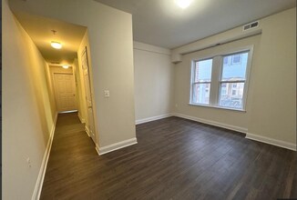 1340 Fairmont St NW in Washington, DC - Building Photo - Building Photo