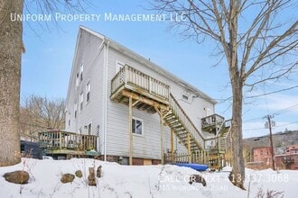 315 Woronoco Rd in Russell, MA - Building Photo - Building Photo