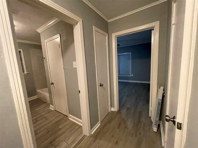 2330 Cedar Dr in La Marque, TX - Building Photo - Building Photo