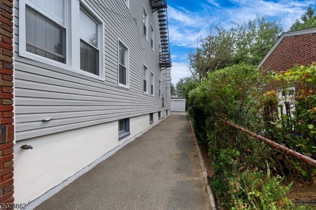 property at 90 Norman Rd