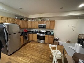 12 Sewall St, Unit 1 Apartamentos