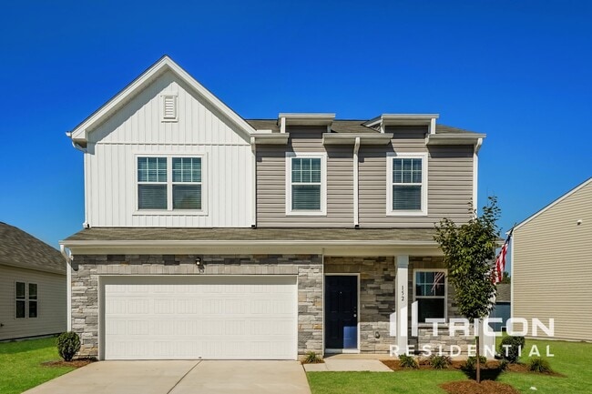 property at 152 Gladstone Loop