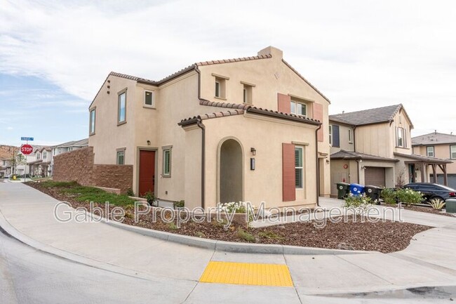 28358 Floret Ln in Santa Clarita, CA - Building Photo - Building Photo