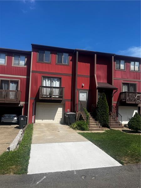 property at 121 Bellwood Ct