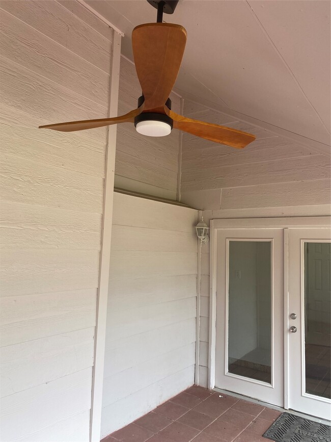 property at 2023 Havenhouse Dr