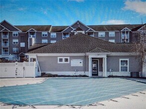 108 Mill St in Woonsocket, RI - Building Photo - Building Photo