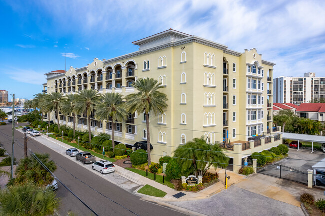 Windward Passage in Clearwater, FL - Building Photo - Building Photo