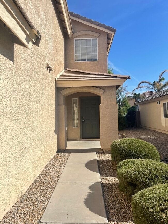 1152 E Lakeview Dr in San Tan Valley, AZ - Building Photo - Building Photo