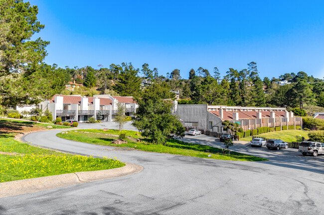 High Meadow Terrace in Carmel, CA - Building Photo - Building Photo