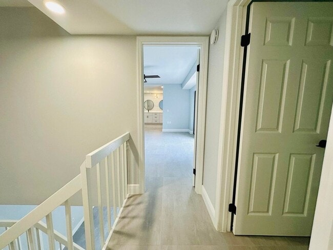 403 4th Ln in Palm Beach Gardens, FL - Building Photo - Building Photo