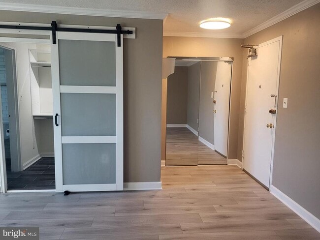 property at 1200 S Arlington Ridge Rd