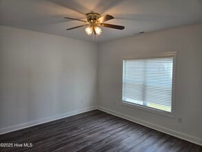 813A Sarah Rebecca Dr in Greenville, NC - Building Photo - Building Photo