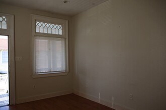 436-438 S Hennessey St in New Orleans, LA - Building Photo - Building Photo