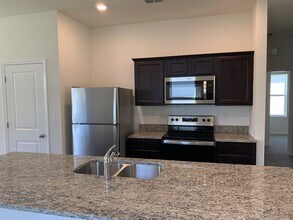 3074 Neverland Dr in New Smyrna Beach, FL - Building Photo - Building Photo