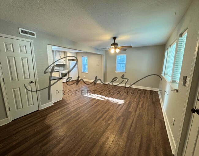503-B SE Florence Ave in Lee's Summit, MO - Building Photo - Building Photo