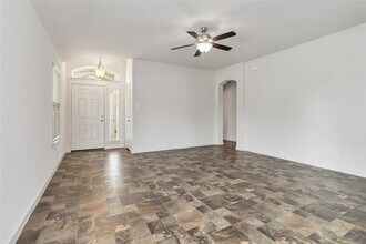 421 Capistrano Dr in San Marcos, TX - Building Photo - Building Photo