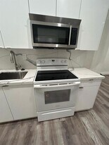 2931 NW 47th St in Miami, FL - Building Photo