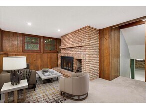 8666 Windward Cir in Eden Prairie, MN - Building Photo - Building Photo